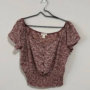 MONTEAU - Red & White Floral Top. SIZE: XL.